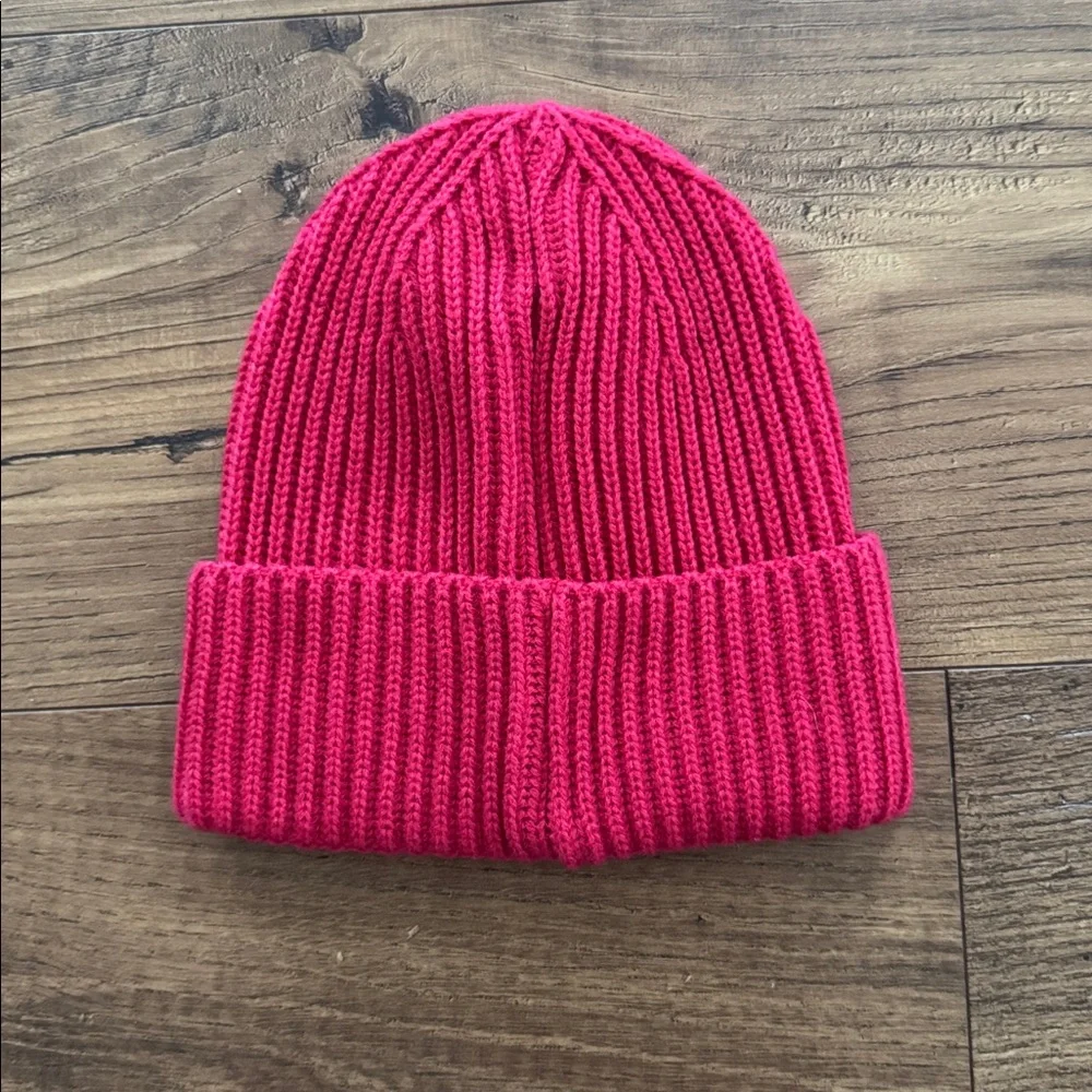 Mad Hatter toddler red ribbed knit beanie hat